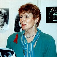 Marie Wallace Shows Her Photography